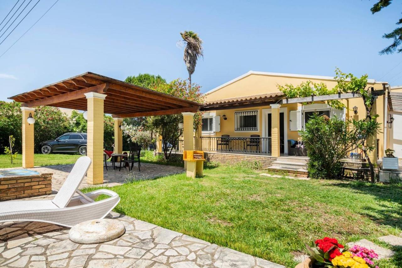 St. George Villa Ágios Geórgios Extérieur photo