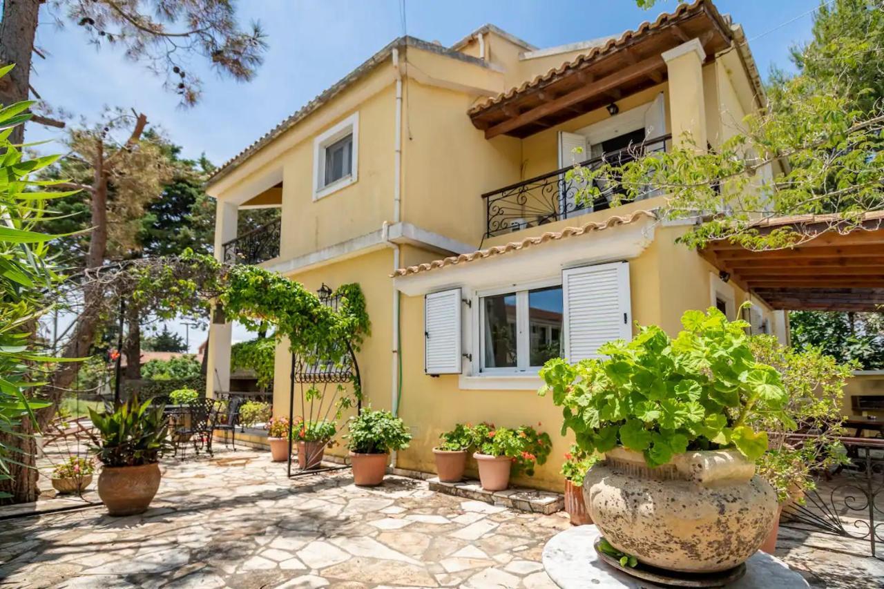 St. George Villa Ágios Geórgios Extérieur photo