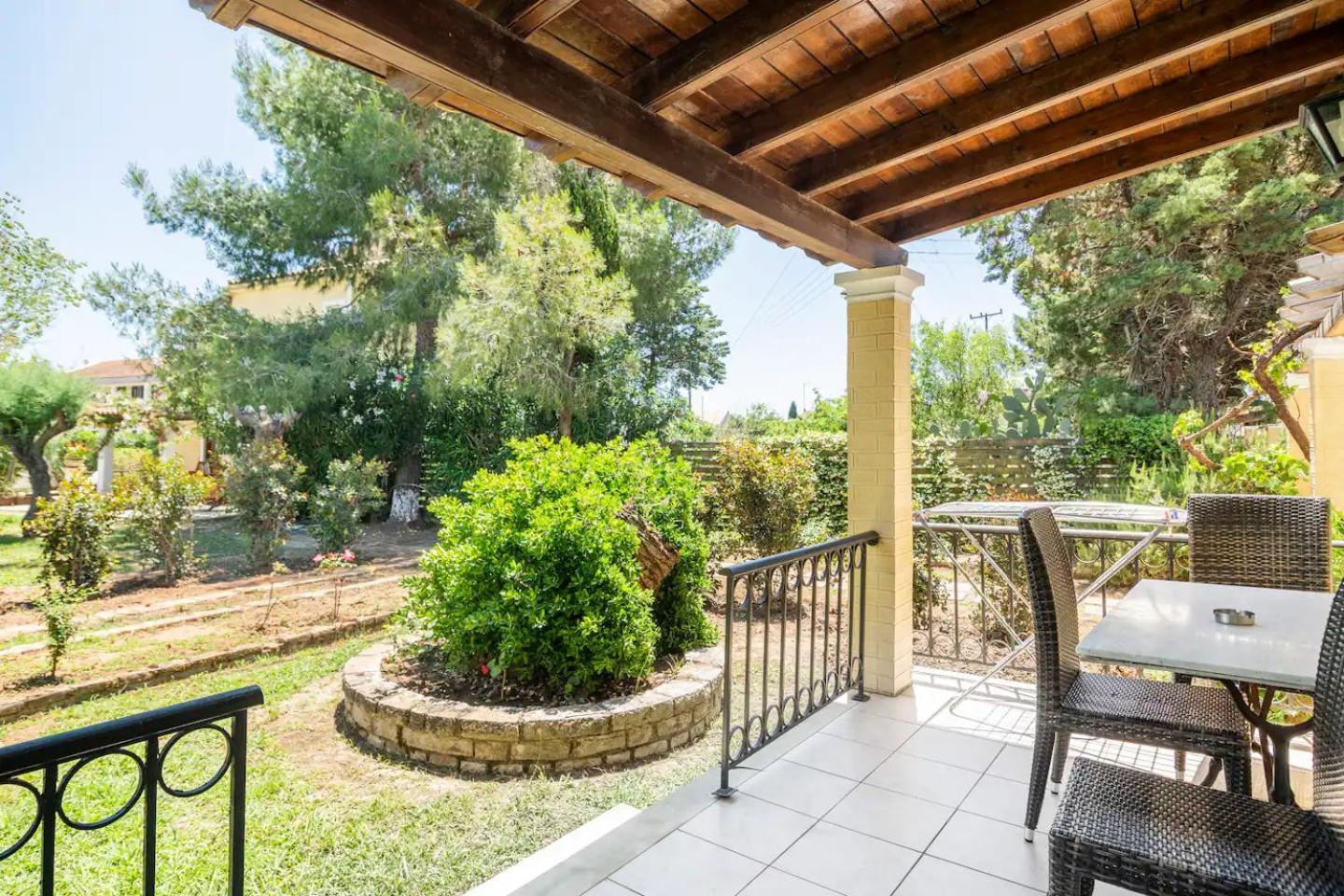 St. George Villa Ágios Geórgios Extérieur photo