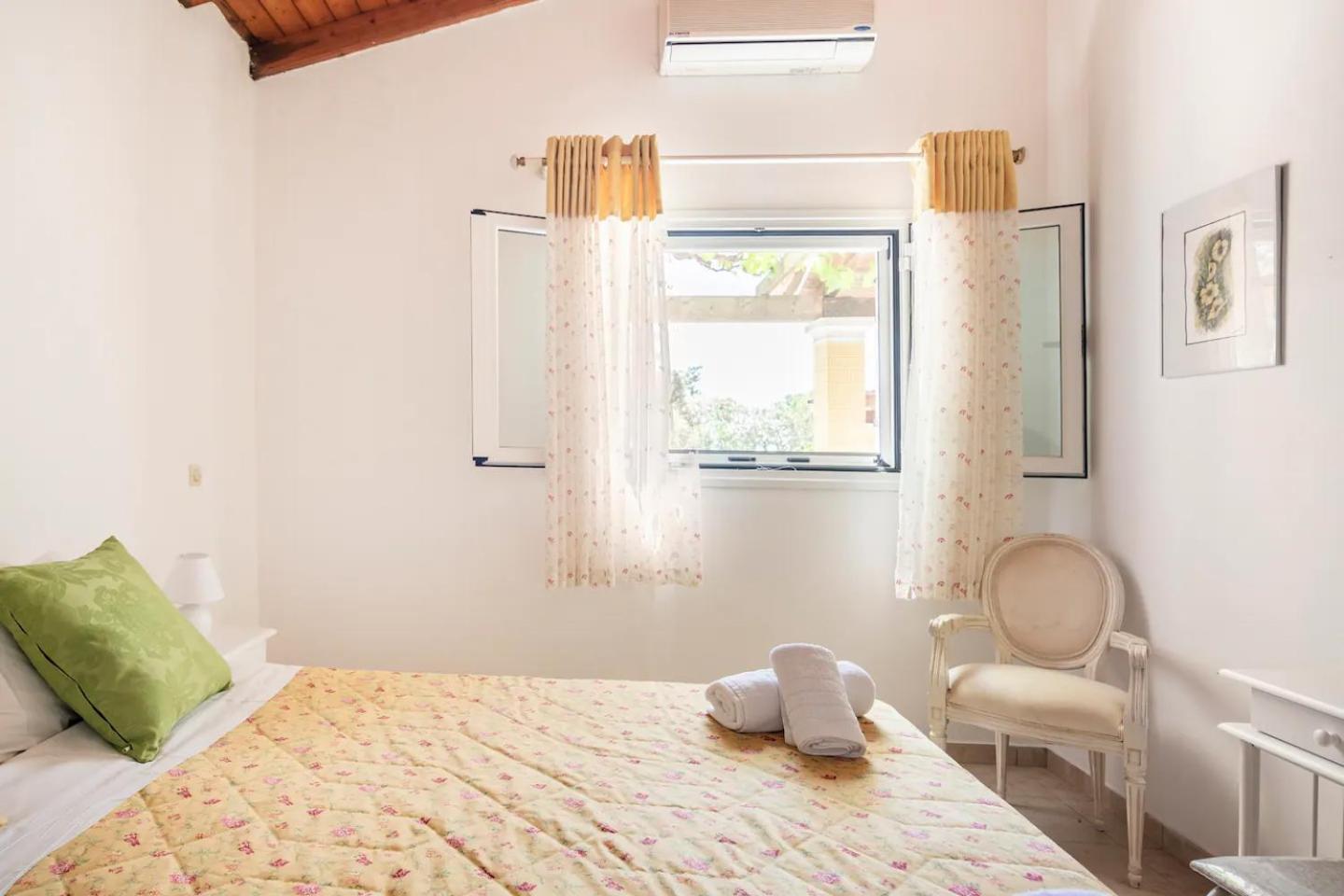 St. George Villa Ágios Geórgios Extérieur photo