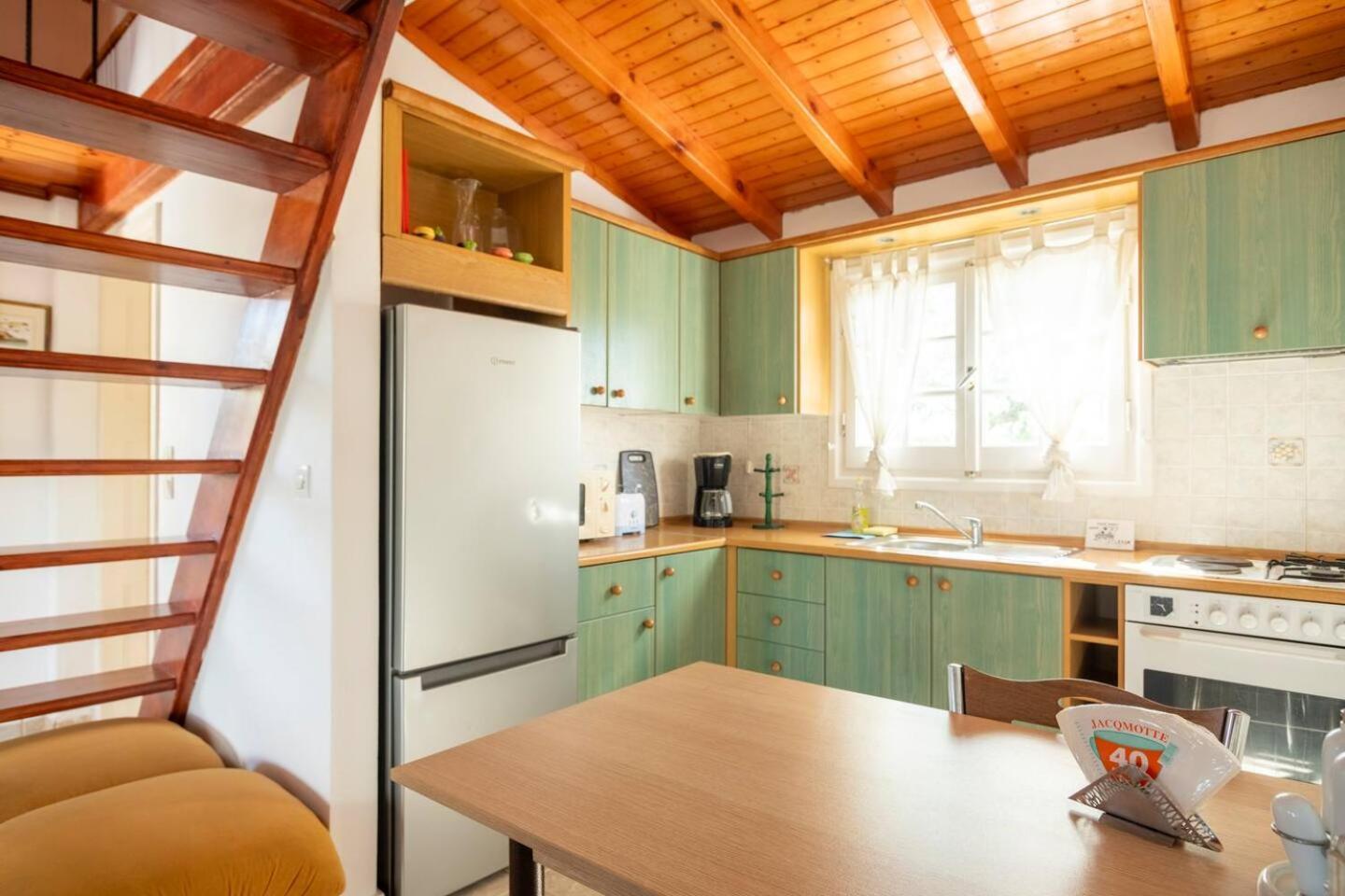 St. George Villa Ágios Geórgios Extérieur photo